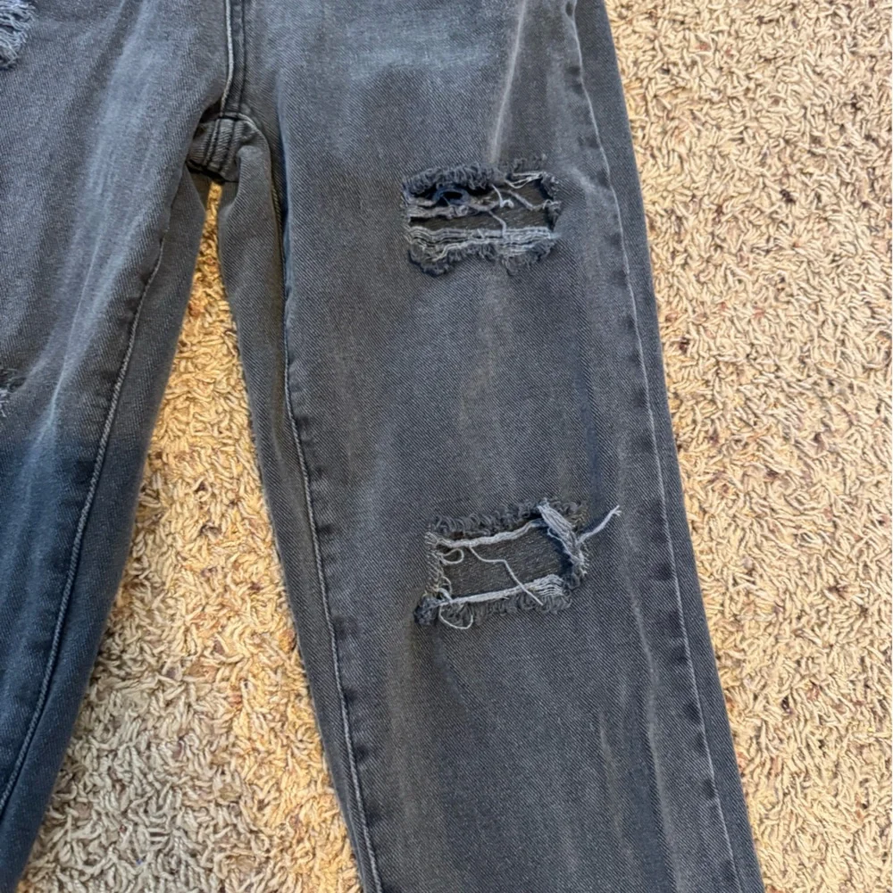 PacSun Gray Black Distressed Denim High Rise Straight Jeans Size 24